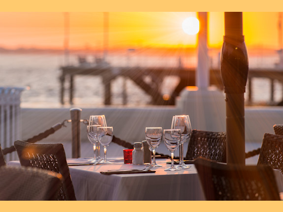 Iconic Long Island Waterfront Restaurant with RE