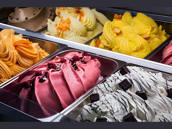 Dessert Franchise in High-Traffic Mall