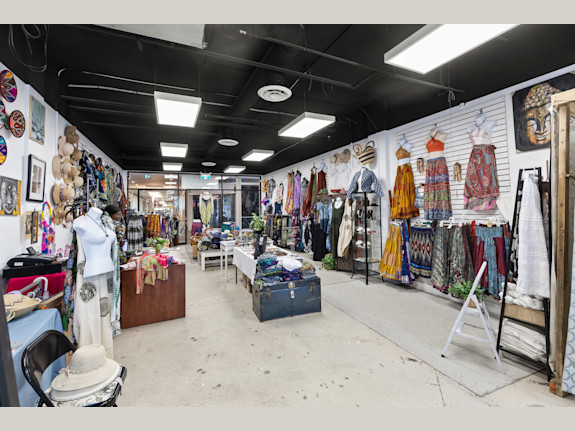 Modern Retail Unit Downtown Kelowna - Unit 28