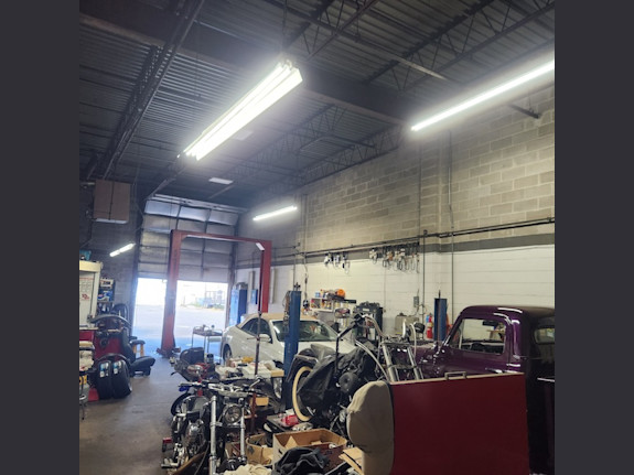 Established Auto Repair w/ Inspection Machine