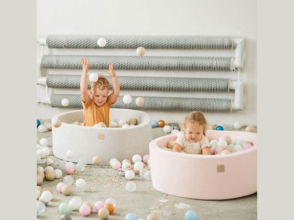 Successful Almost 3 Year Old E-Commerce Kids Toys