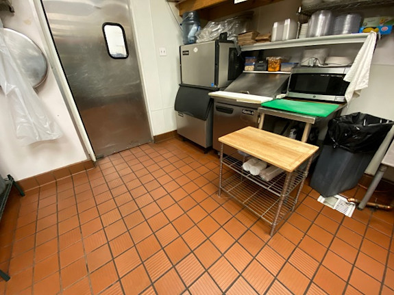 Successful Pizzeria for Sale in Nassau County