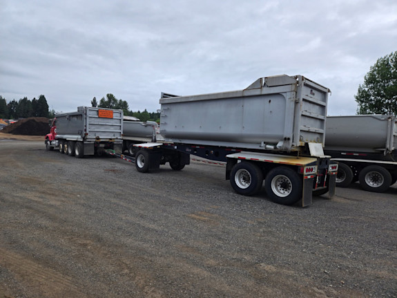 1996 International Transfer dump truck