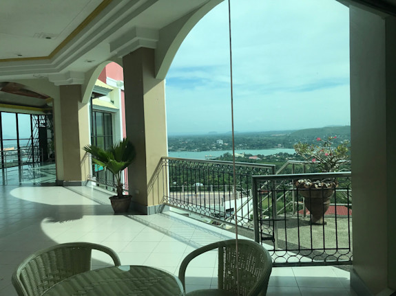 94 BR Hilltop Hotel, Fully Furnished