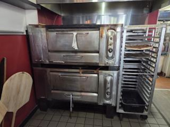 Pizzeria for Sale in Rhode Island