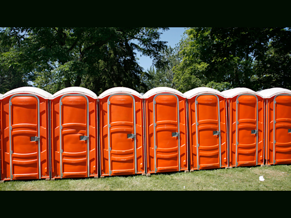 30 Yr Recession-Proof Porta Potty – 48% Cash Flow