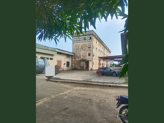 9.2 Hectares Of Dry Land With Warehouses