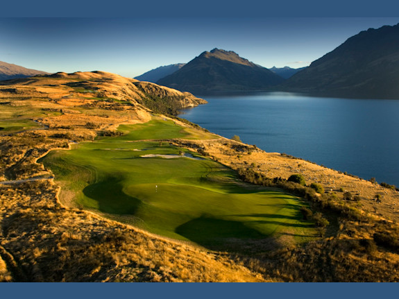 Invest in Queenstown NZ, Luxury Villa Hotel