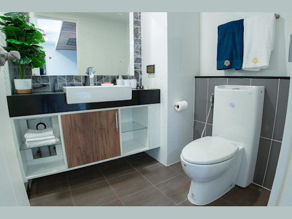 Dusit Grand Park Condominium