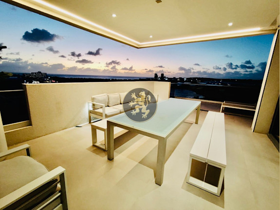 4Br Penthouse — Maho Reef — Sint Maarten
