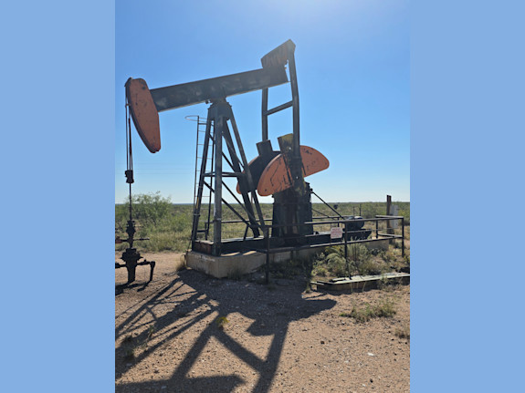 Producing Oil Wells / Complete Operation