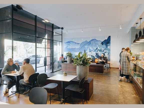 For Sale: Thriving Turn Key Cafe/Restaurant/Bakery