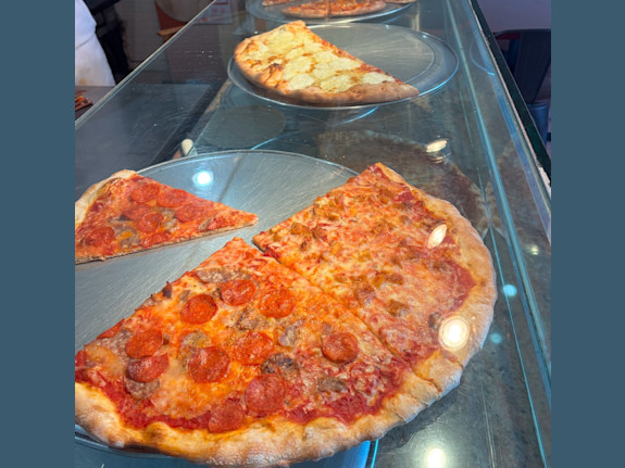 Profitable Pizzeria & Caterina Business for Sale