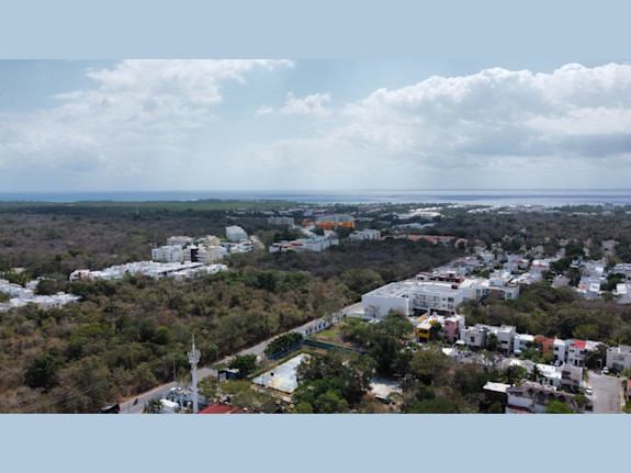 House Walking To The Beach