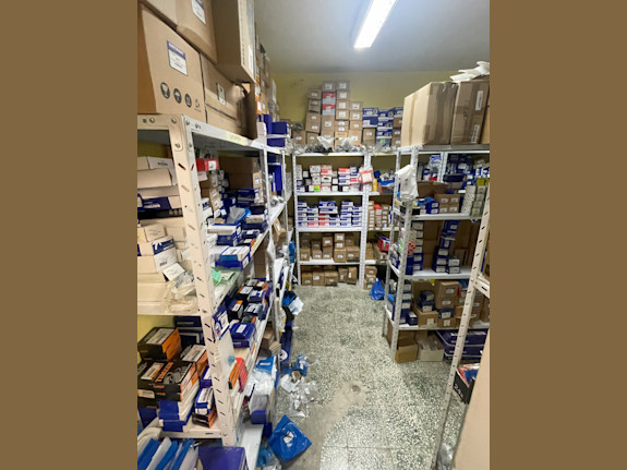 Land Rover Auto Parts Store For Sale