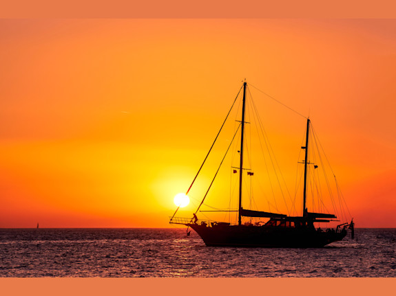 Beautiful 70-Foot Schooner with Charter Business