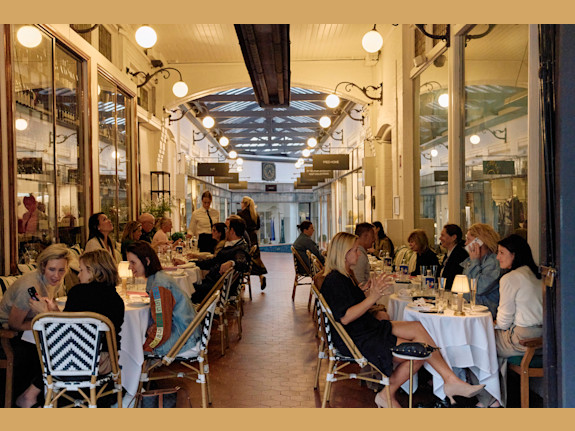 Licenced Bar & Restaurant