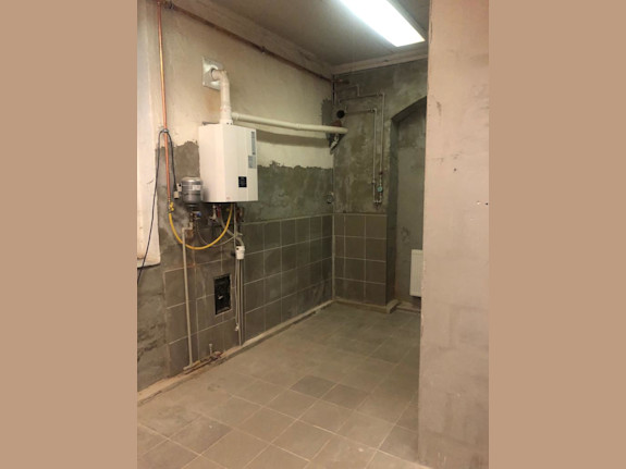 Industrial Real Estate (150 Sq. M.), Karlovy Vary