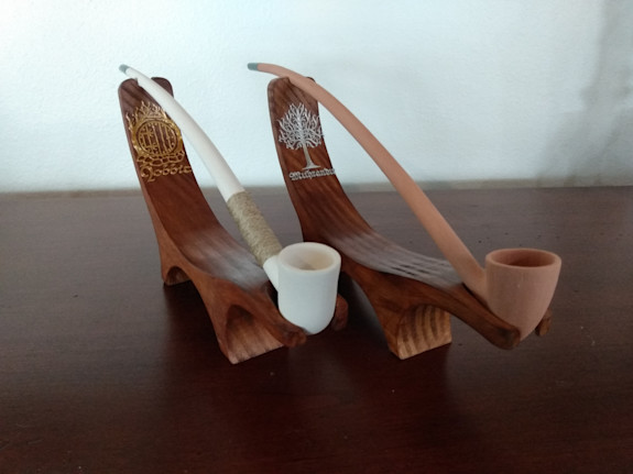 Clay Tobacco Pipes and Stands Crafting Business