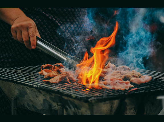 Restobar & Grill w/ 4 VLT Machines