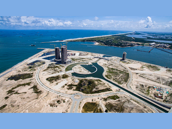 Land Measuring 17,000 Qm