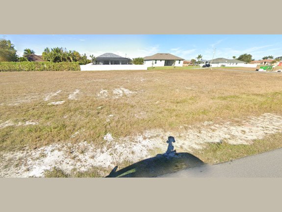 Cape Coral,FL 10,250sf lot for Sale