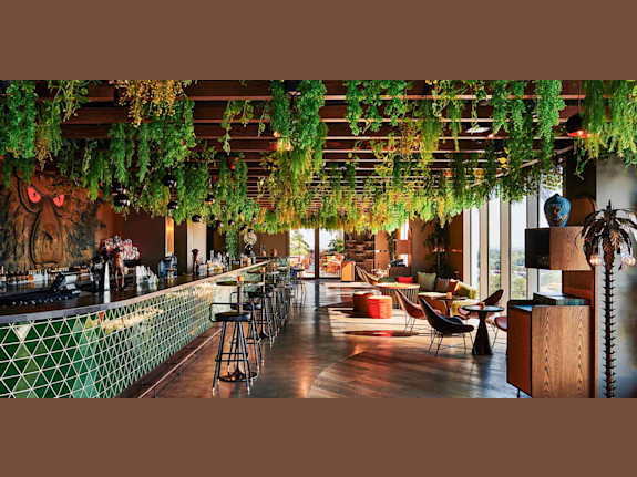 Entertainment & Culinary Delight