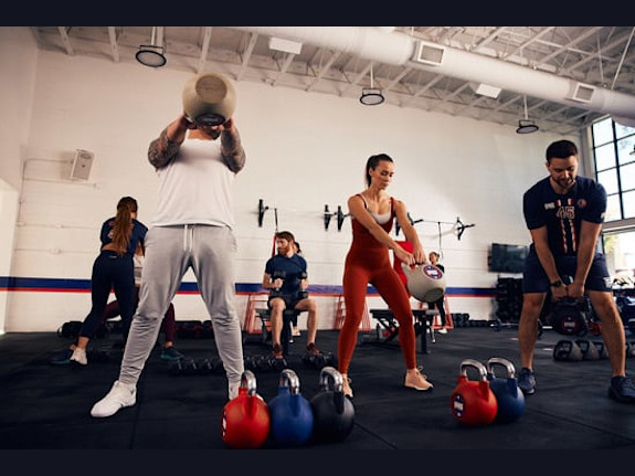 Boutique Fitness Studio Franchise ~ F45 Training