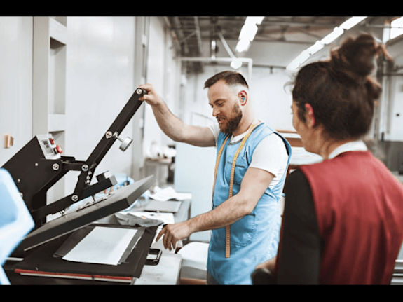 Utah Promotional & Apparel Business: High Profit