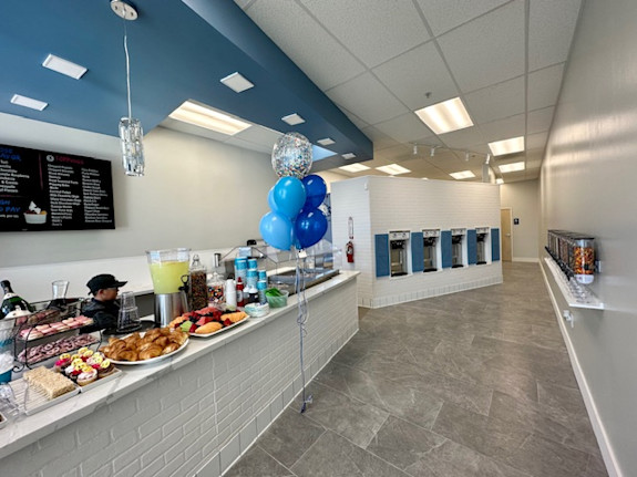 Growing Healthy Dessert Shop in High Traffic Area