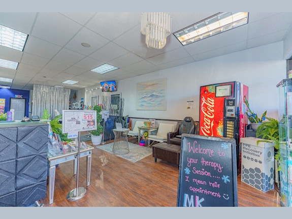 Hair Salon and Spa for Sale in Albany County