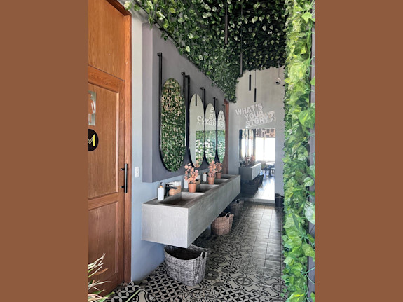 Turnkey Restaurant Opportunity In Downtown Cancun