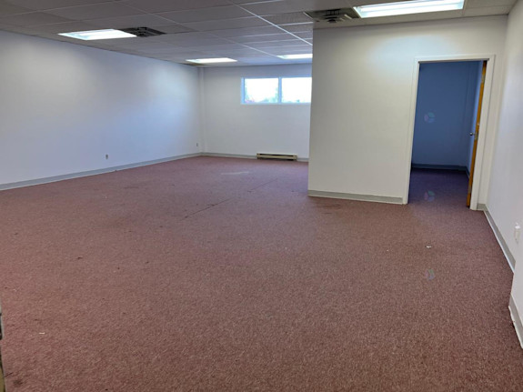 931 sqft office on Sherbrooke $625* Mtl Mercier