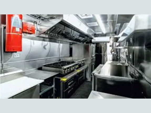 Manufacturing customs Mobil truck