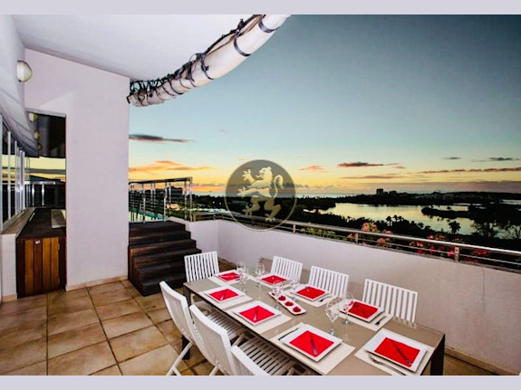 4Br Penthouse — Maho Reef — Sint Maarten