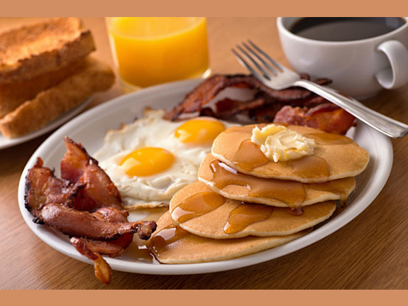 Under Contract / Hometown Diner w/Real Estate