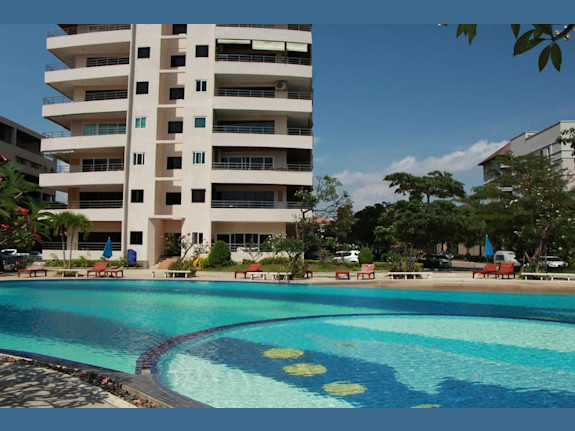 Luxury Seaside Condo in Pattaya Thailand for Sale