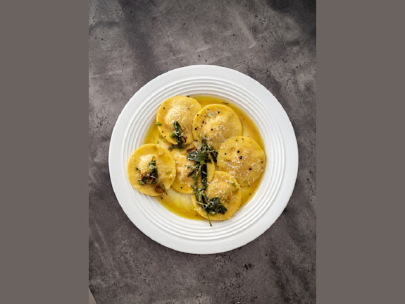 Family Restaurant & Pizza Business for Sale in NJ