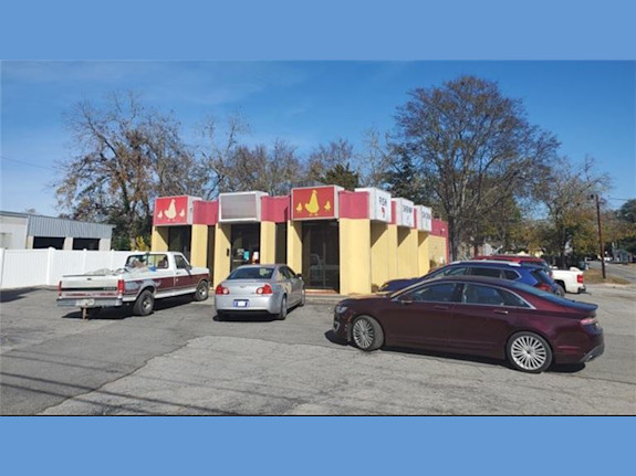 Restaurant with Property in Dublin, GA