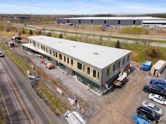 Prime Industrial and Commercial Space for Lease