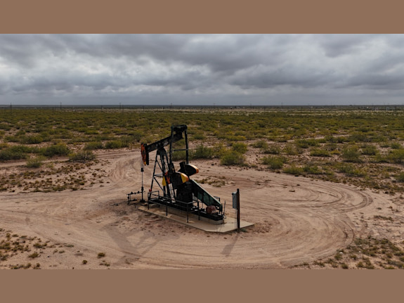 Producing Oil Wells / Complete Operation