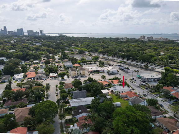 5Bd/4Ba Near Brickell/Roads, Total 2,351Sf For 1M