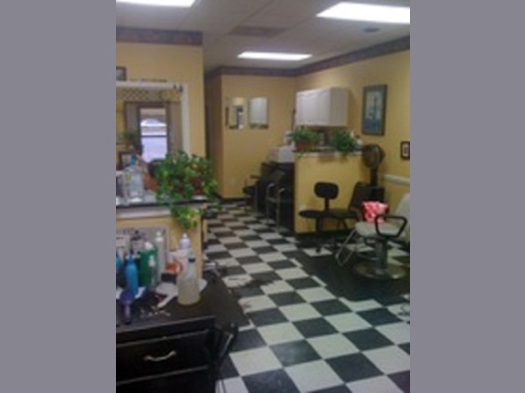 Hair Salon and Barber Shop for Sale in AL