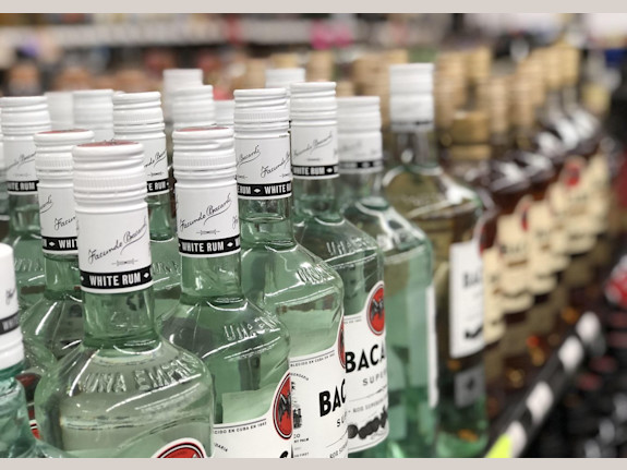 50-year-old Conveniently Located, Discount Liquor Store!