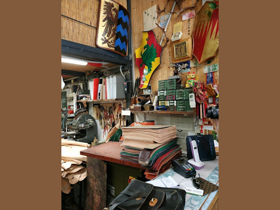 Historic Leather Workshop for Transfer – Siena