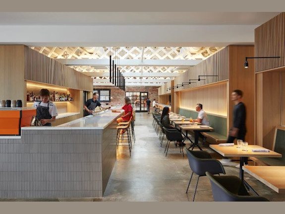 Full Service Restaurant