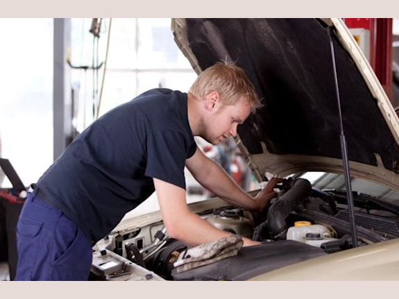 Established Auto Repair Shop with Strong Community