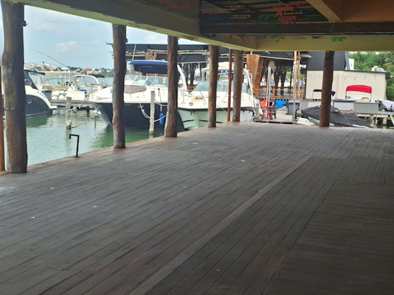 Waterfront Restaurant Space – Cancún Hotel Zone