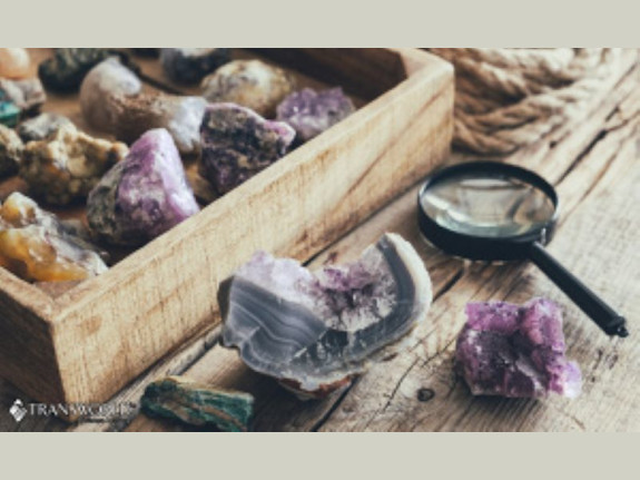 Rock, Mineral & Crystal Business with Land