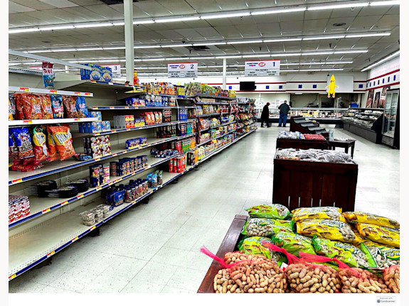 High Volume Grocery Store and Strip Mall